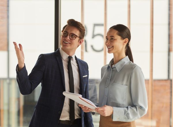 Suivez une formation en anglais pour améliorer vos compétences de commercial à l'international. à Belfort